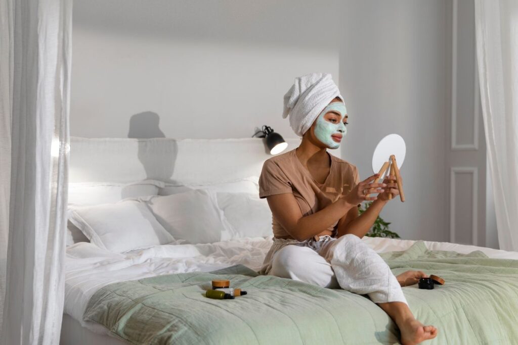 Skincare Noturno: O Segredo Para Uma Pele Radiante Enquanto Você Dorme skincare noturno